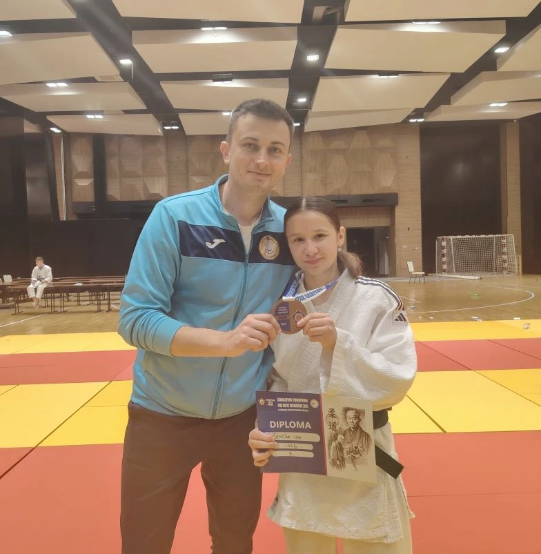 JUDO KLUB SLAVONAC: Dvije medalje na Europskom kupu mladih nada u Sarajevu