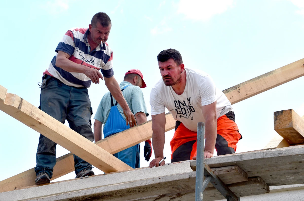 VELIKA OBNOVA U RAMANOVCIMA: Mještani i volonteri uređuju kapelu Sv. Jelene za zlatni jubilej