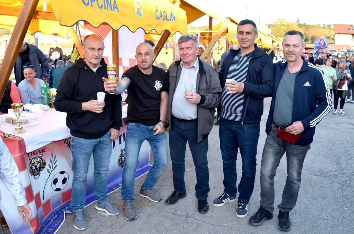 Čaglin slavio svoj dan uz pjesmu, gulaš i zajedništvo