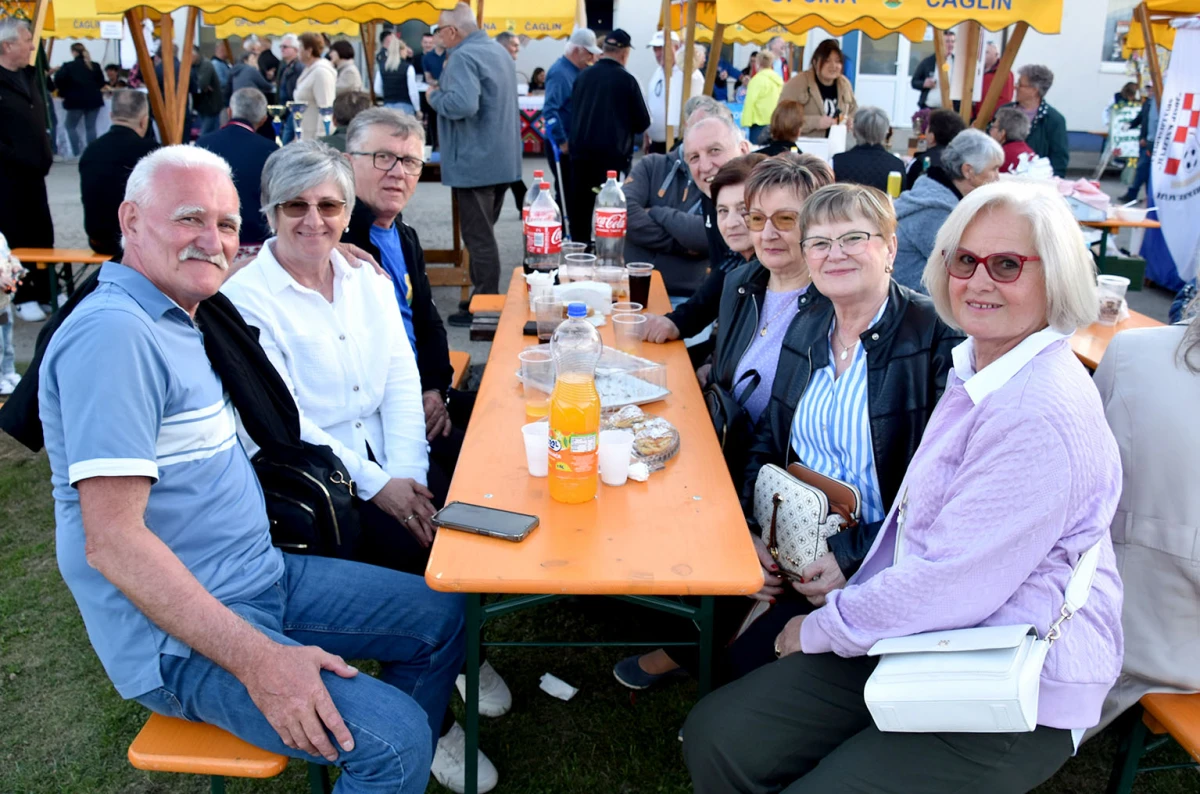 Čaglin slavio svoj dan uz pjesmu, gulaš i zajedništvo
