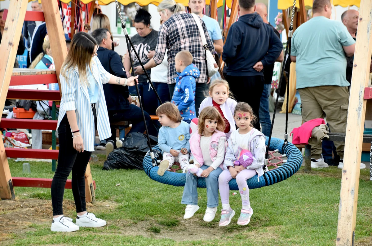 Čaglin slavio svoj dan uz pjesmu, gulaš i zajedništvo