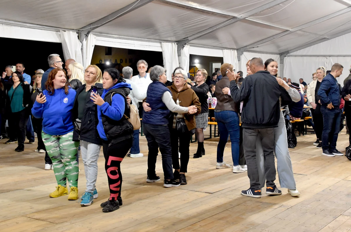 Čaglin slavio svoj dan uz pjesmu, gulaš i zajedništvo