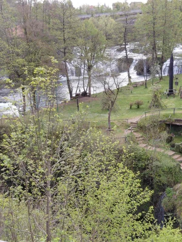 MATICA UMIROVLJENIKA GRADA PLETERNICE: Zanimljiv jednodnevni izlet u Slunj, Karlovac i Krašić