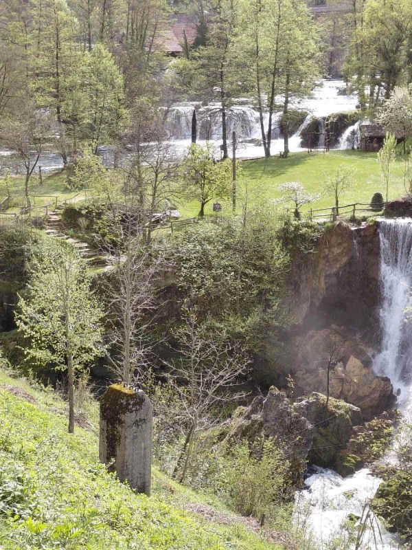MATICA UMIROVLJENIKA GRADA PLETERNICE: Zanimljiv jednodnevni izlet u Slunj, Karlovac i Krašić