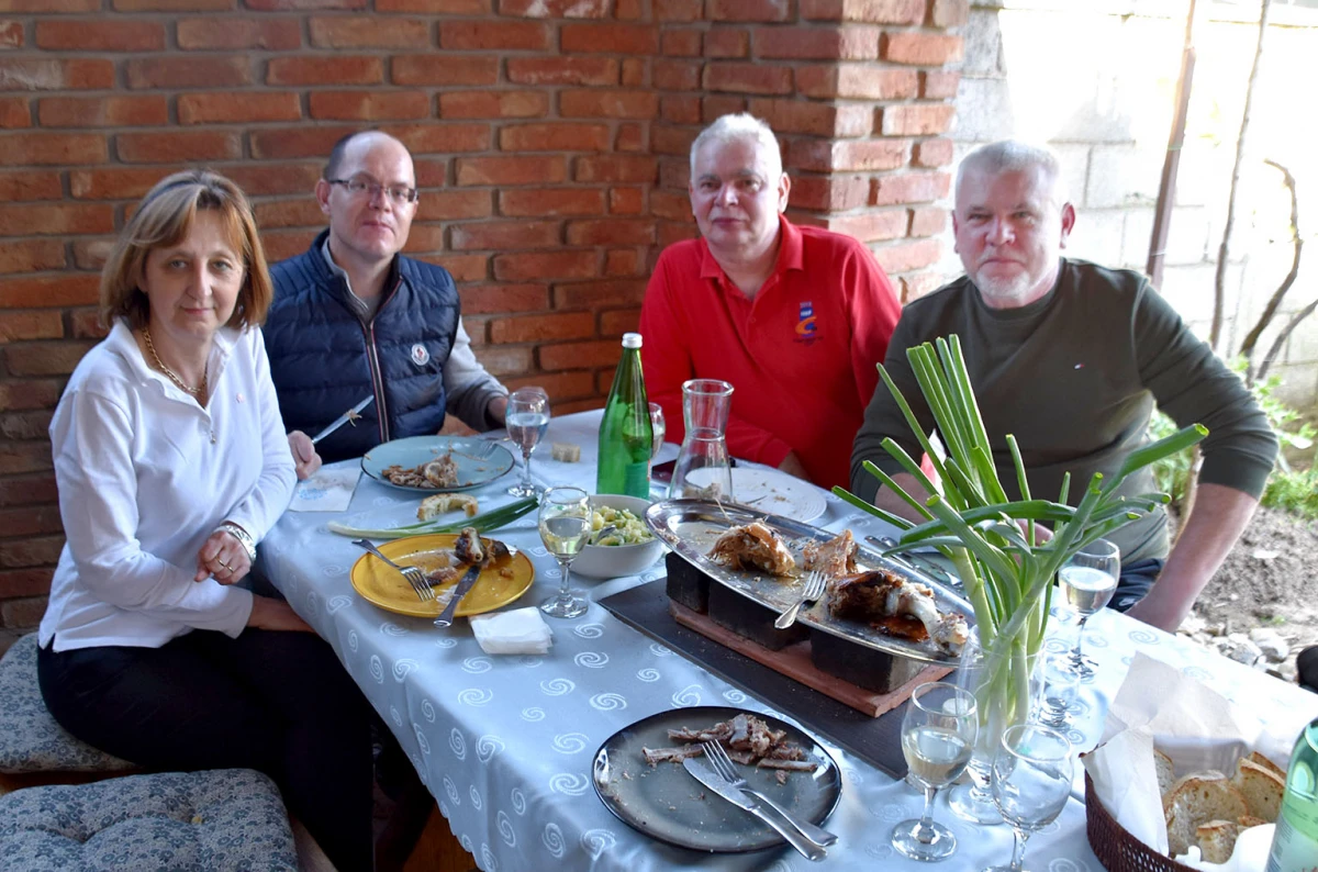 Požeški ogranak ’Vino-Kapa’ uz mlade graševine proslavio jubilej