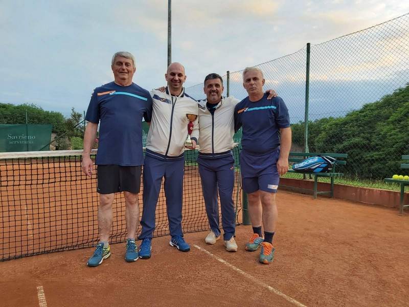 SB Online | Treće kolo županijske teniske lige: Novogradiški tenisači ponovno uspješni