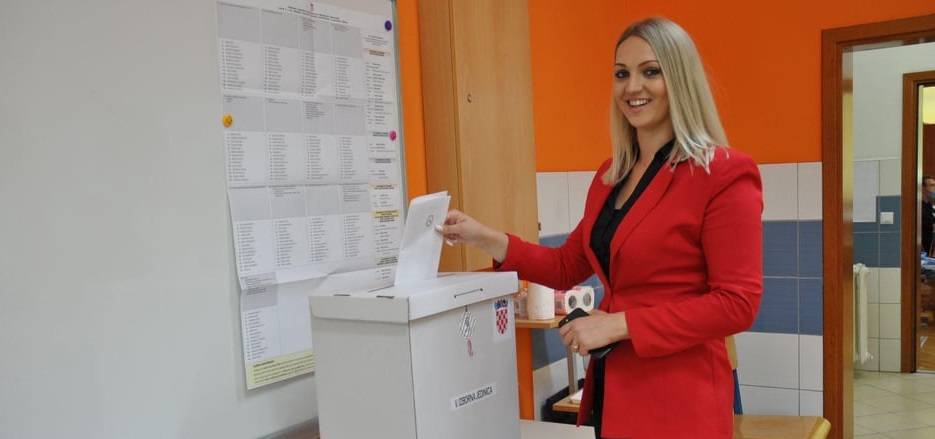 SB Online | Brođanka je najmlađa izabrana saborska zastupnica