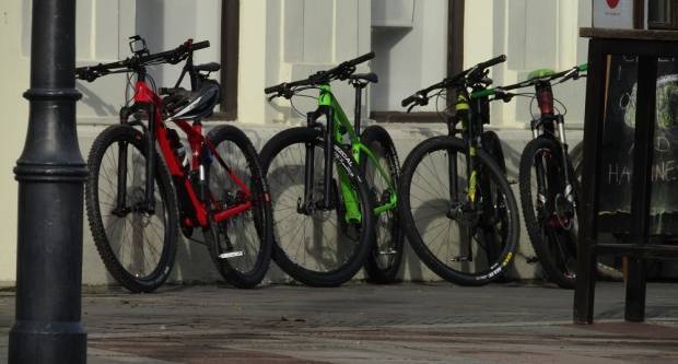 SB Online | U dvorištu policije prodavati će se razni bicikli i drugi predmeti