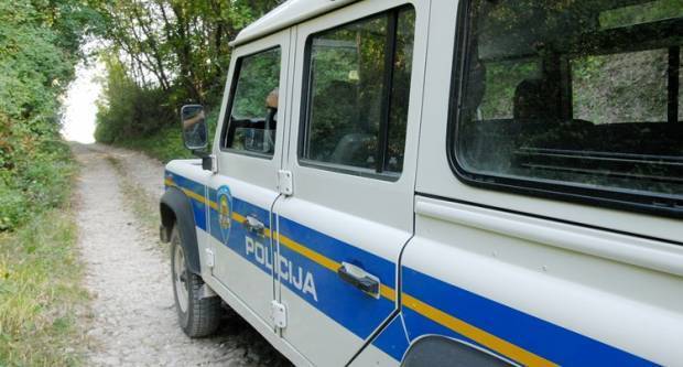 SB Online | Brođani opljačkali kombi zaštitarske tvrtke Aleph Tau iz Slavonskog Broda
